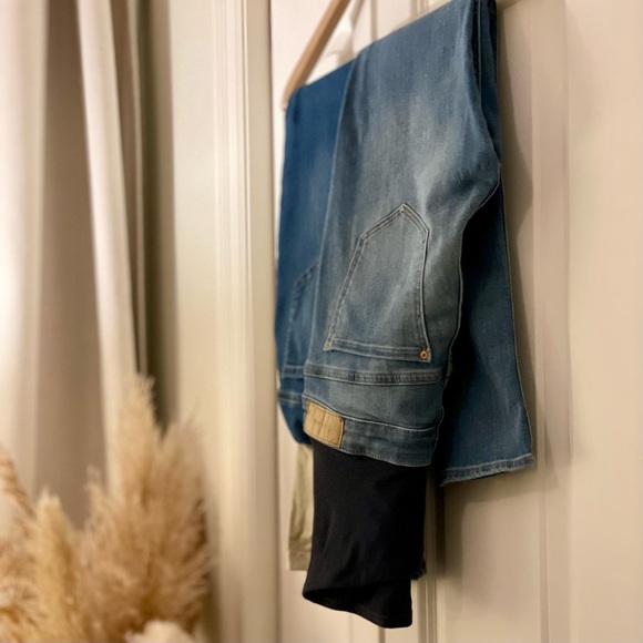 TWO pairs of maternity jeans full panel elastic! - Picture 1 of 8